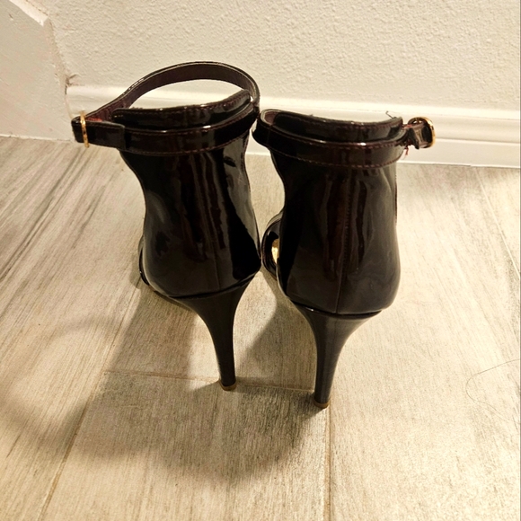 ⭐️4/$10-Xappeal Dark Maroon Heels - Picture 6 of 6